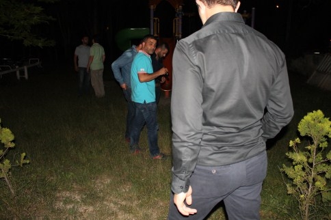 Düğünde Silahla Vurularak Yaralandı