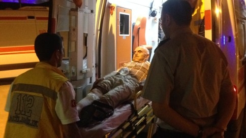 Düğünde Silahla Vurularak Yaralandı