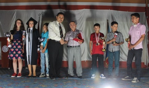 Cumhuriyet ortaokulu 8. Sınıf mezuniyet gecesi 