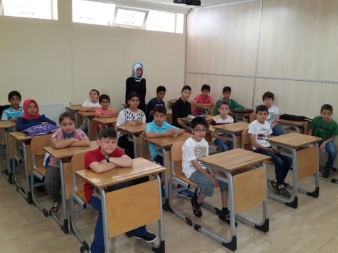 Akyazı Belediyesi Bilgi Ve Kültür Evi Yaz Kur’an Kursları Başladı