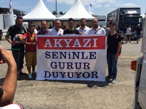 Kenan’a Destek İçin İtalya’ya Gittiler