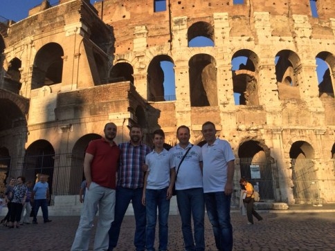 Kenan’a Destek İçin İtalya’ya Gittiler