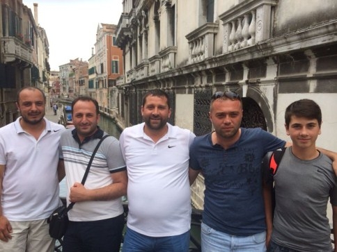 Kenan’a Destek İçin İtalya’ya Gittiler