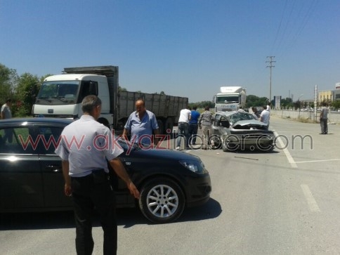 Hastane Önünde Trafik Kazası 1 Yaralı