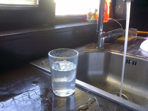 Kuzuluk'ta Musluklardan Akan Bulanık Su Tedirgin Ediyor