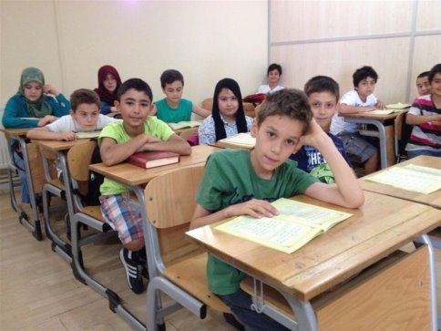 Akyazı Belediyesi Bilgi Ve Kültür Evi Yaz Kur’an Kursları Ramazan Ayı’nda da Hız Kesmedi