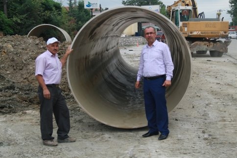 Selin Bozduğu Yollar Onarılıyor.