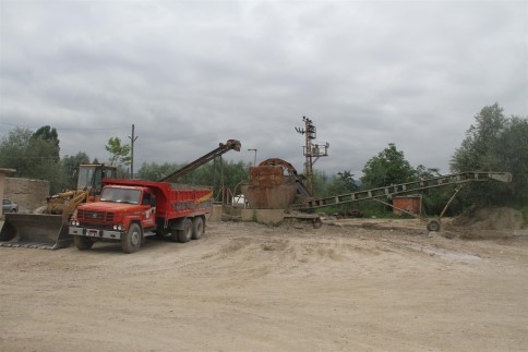 Kuzuluk Mahesindeki Garaj Hızla İlerliyor