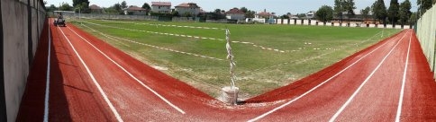 Akyazı Stadı Yürüyüş Alanı, Sentetik Halı Kaplanması Ve Aydınlatma Çalışmaları Tamamlandı