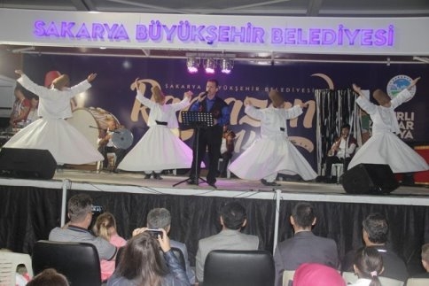 Mobil Sahne Yolculuğa Devam Ediyor