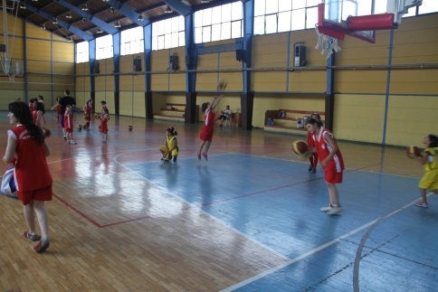 Yaz Spor Okulu Antrenmanları Keyifli Geçiyor