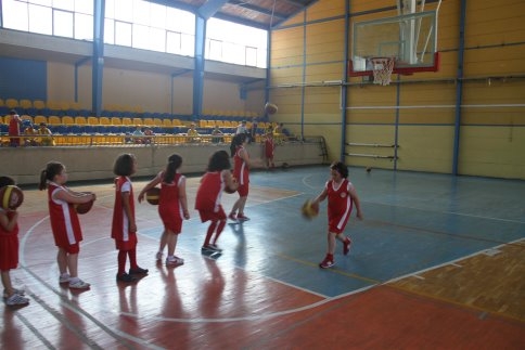 Yaz Spor Okulu Antrenmanları Keyifli Geçiyor