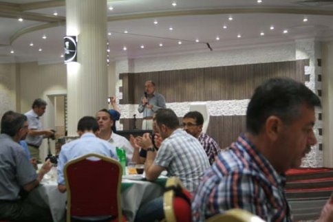 Kıraat Eğitim Derneği İftar Yemeği Programı Düzenledi