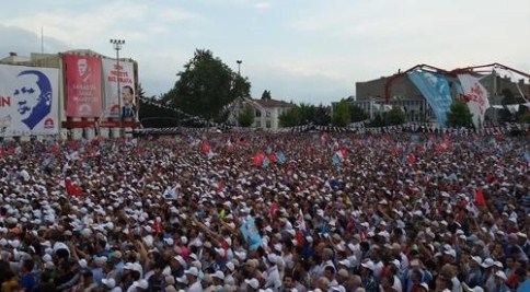 Cumhurbaşkanı Adayı ve Başbakan Erdoğan, Sakarya'daydı