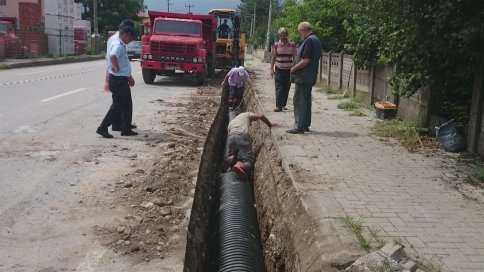  Her Yağmurda Gölet Olan Yol Sonunda Düzeltiliyor