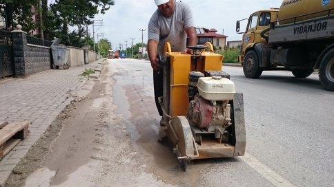  Her Yağmurda Gölet Olan Yol Sonunda Düzeltiliyor