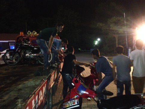 Jandarma Motosiklet Sürücülerine Göz Açtırmıyor