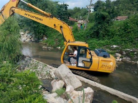 Dereler Genişliyor Alt Yapı Güçleniyor