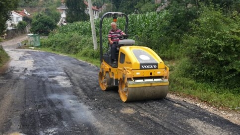 Dokurcun’da Asfalt Yama Çalışmaları BAŞLADI 