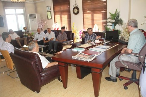 Başkan Akcan'a Ziyaretler Sürüyor