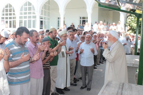 Gazze İçin Gıyabi Cenaze Namazı Kılındı