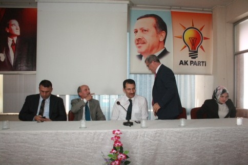 Ak Parti’de Bayramlaşma Töreni Yapıldı