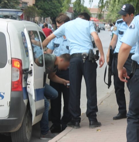 Polisin Uyuşturucuyla Mücadelesi Sürüyor