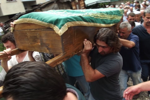 Hakan Kutsal Bilgiçli Toprağa Verildi