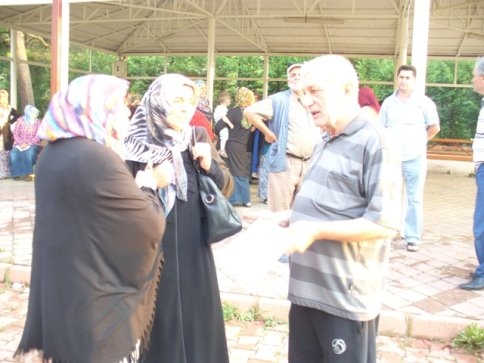 Topçusırtı Mahesi İsyan Bayraklarını Çekti