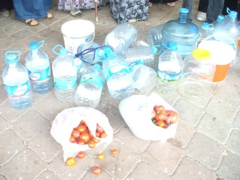 Topçusırtı Mahesi İsyan Bayraklarını Çekti