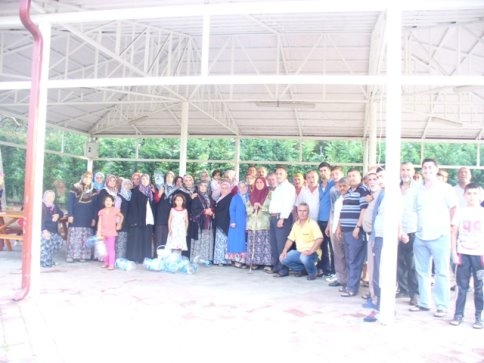 Topçusırtı Mahesi İsyan Bayraklarını Çekti