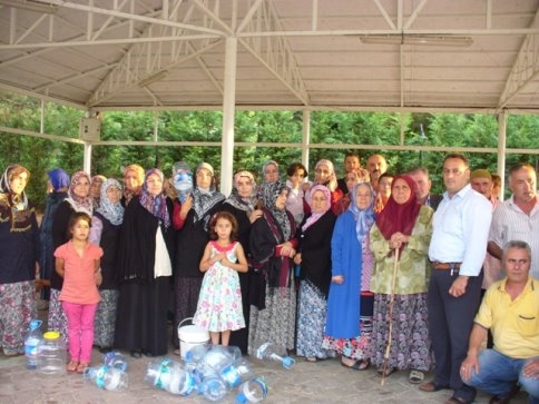 Topçusırtı Mahesi İsyan Bayraklarını Çekti