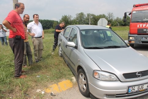 Maddi Hasarlı Kazada 1 Kişi Hafif Yaralandı
