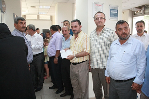 Akyazı’dan Başbakana Destek Geldi