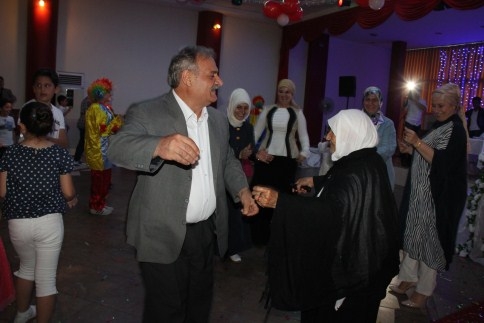 83 Yaşındaki Nine Kurtlarını Döktü