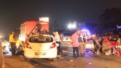 Otomobil ile Triportör Çarpıştı: 1 Ölü 2 Yaralı