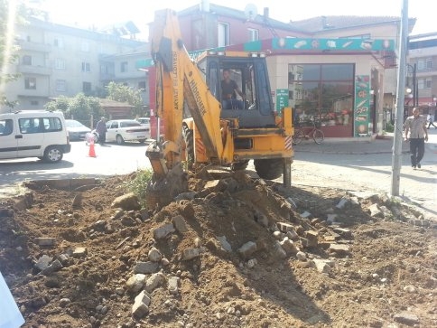 Yeni Otobüs Durağı Geliyor