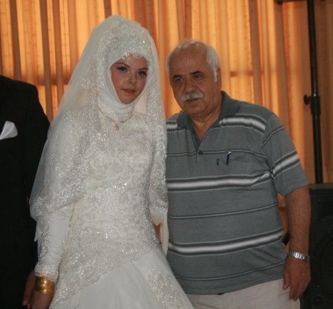 GAZETECİ ALİ ŞANLI KIZINI EVLENDİRDİ