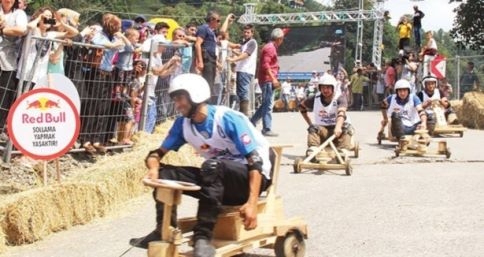 6. Geleneksel Formulaz Tahta Araba Şenliği