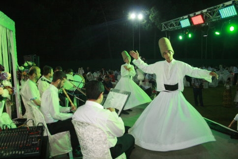 AKCAN AİLESİNİN MUTLU GÜNÜ