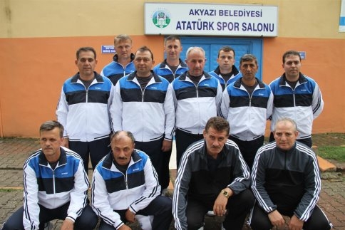 Akyazı Zabıtası Sporu İhmal Etmiyor