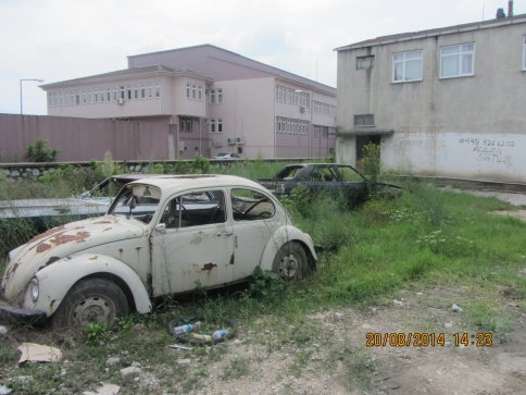 Akyazı Zabıtası'ndan Hurda Araç Avı