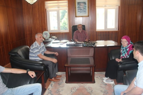 Sevdiği Genç İle Evlenebilmek İçin Müslüman Oldu