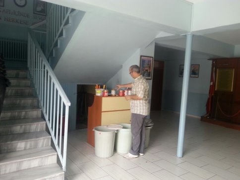 İmece Usulü İle Madanoğlu Ortaokulu Eğitim Öğretime Hazır