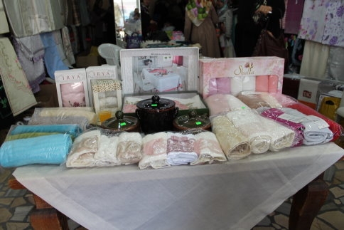 Hayır İçin Açılan Kermes Akyazılıları Bekliyor