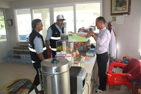 Akyazı Zabıtasından Okul Kantinlerine Denetim