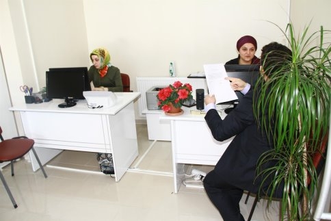 Akyazı Belediyesi Çözüm Masası Hizmete Girdi