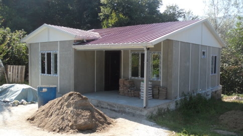 Yaptırılan Evler Teslim Edildi