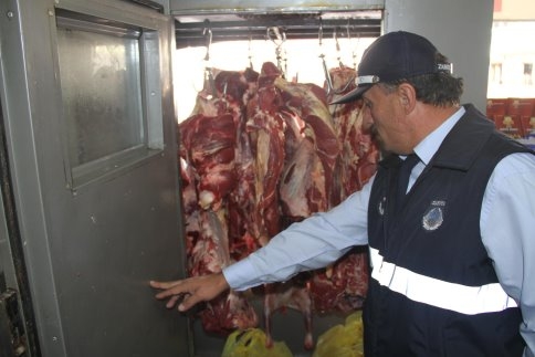 Akyazı Belediyesi Zabıtasından Kasaplara Denetim