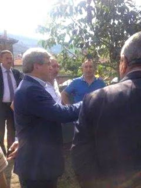 Evleri Kül Olan Aileye Hasan Akcan Sahip Çıktı 